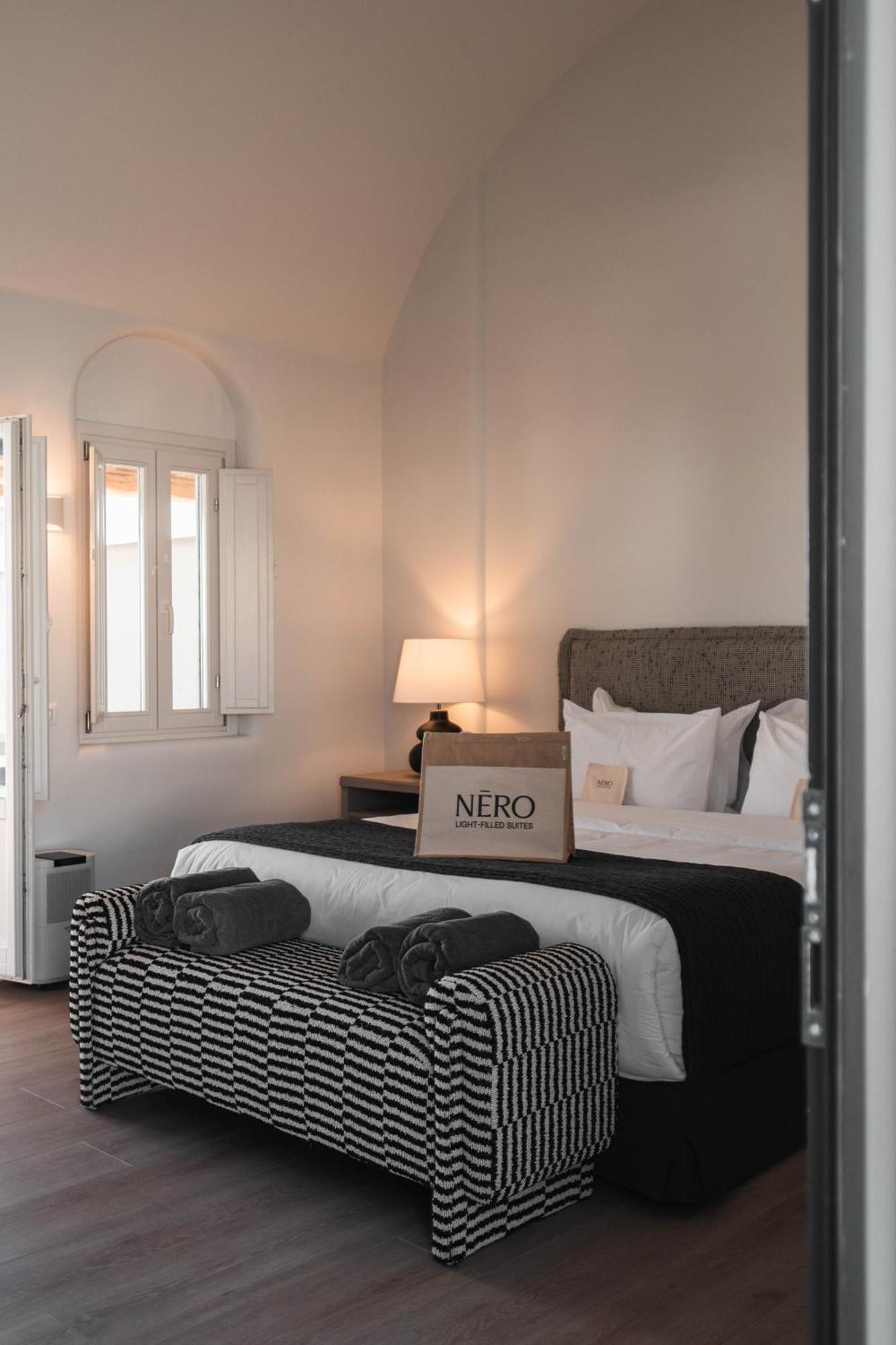 Annabel's Luxury Suites Imerovígli Extérieur photo
